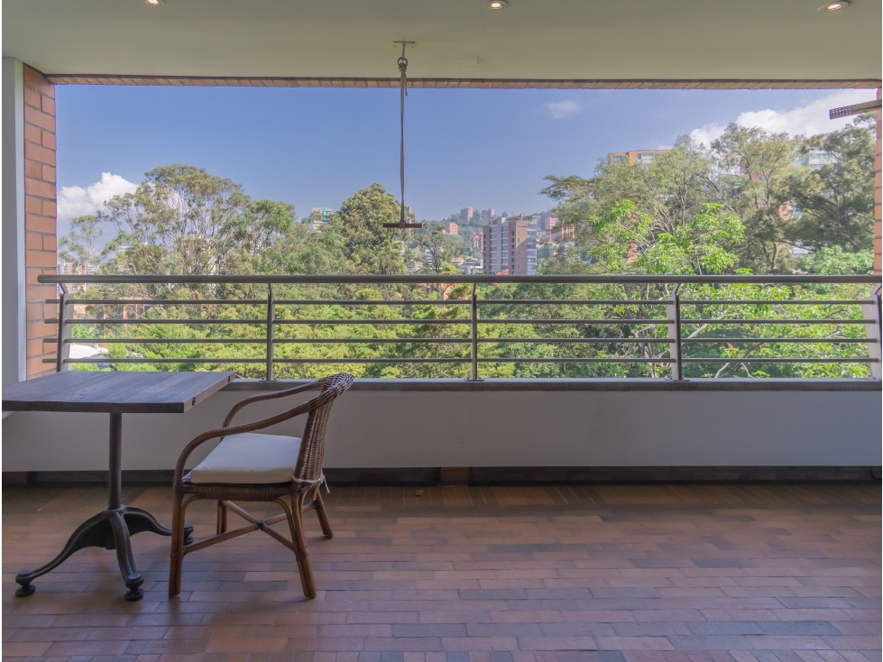 Venta Apartaestudio en El Poblado, Medellín - cerca a Provenza. — foto 2
