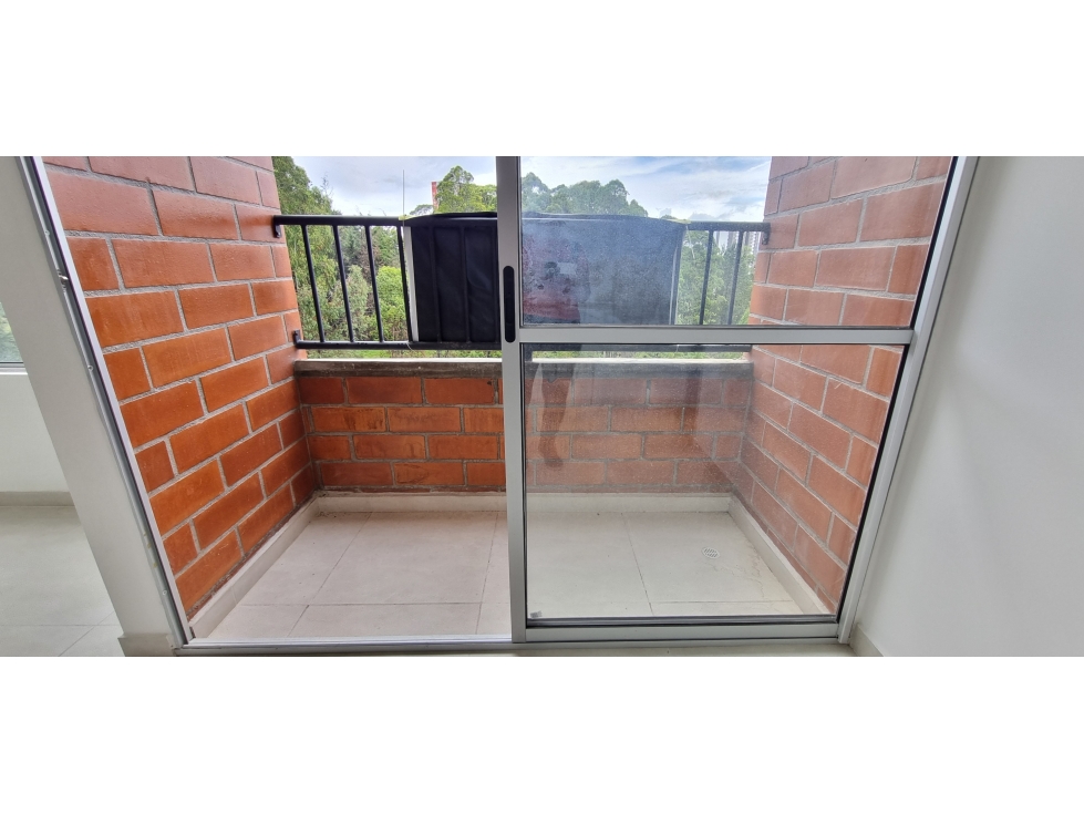 VENDO APARTAMENTO RIONEGRO 2 ALCOBAS 2 BAÑOS UNID CERRADA — foto 3