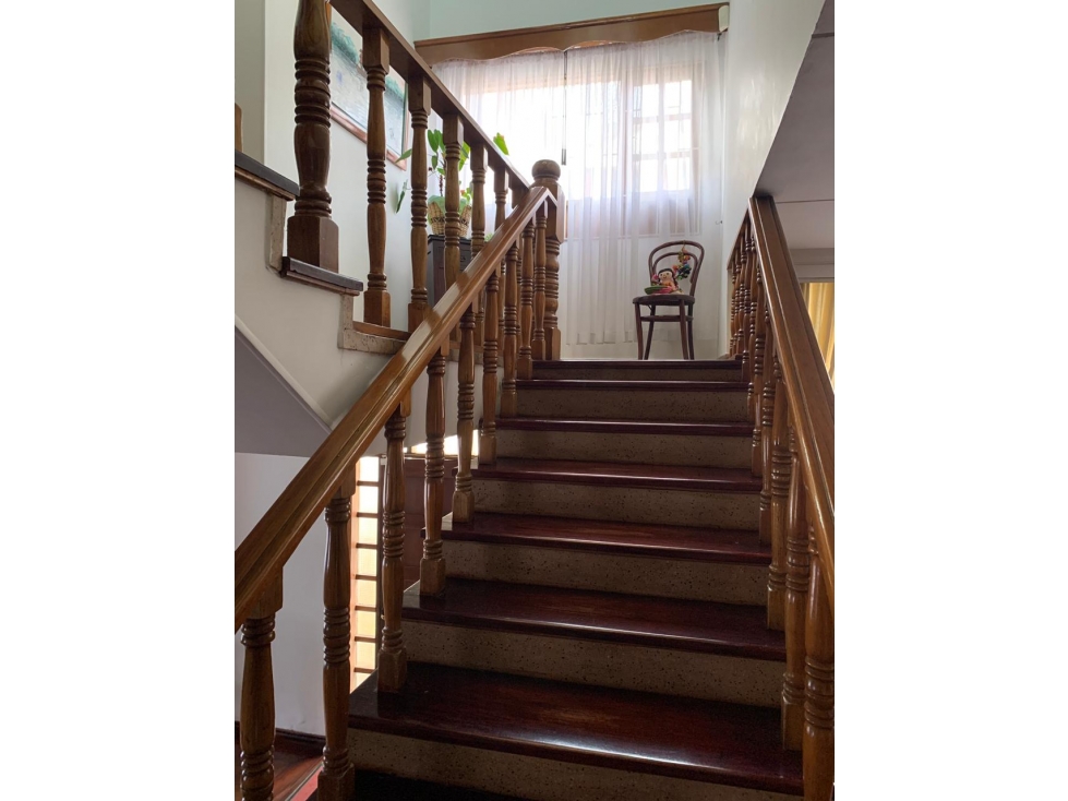 CASA DE USO MIXTO en el BATAN (OFICINAS, SERV MEDICOS, INSTRUMENTAC) — foto 5