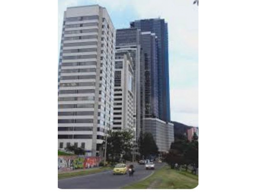 VENDO RENTANDO OFICINA ILUMINADA EN COMPLEJO NORTH POINT TORRE 3 — foto 4