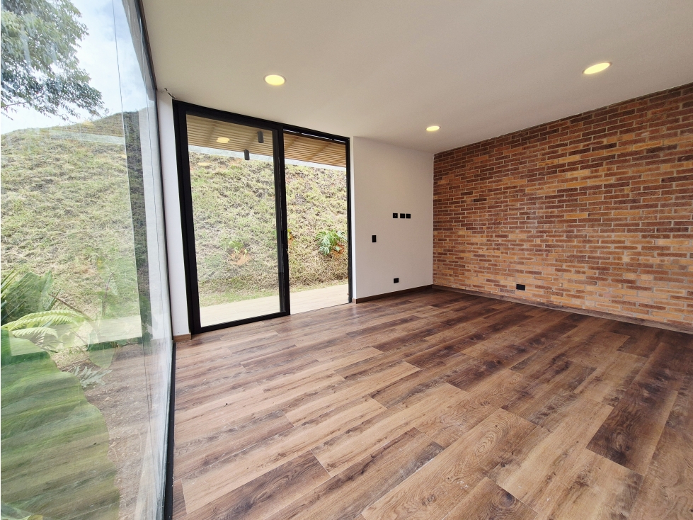 VENDO CASA UN SOLO NIVEL 331m2 3 ALCOBAS + SERVICIO ALTO DE PALMAS — foto 3