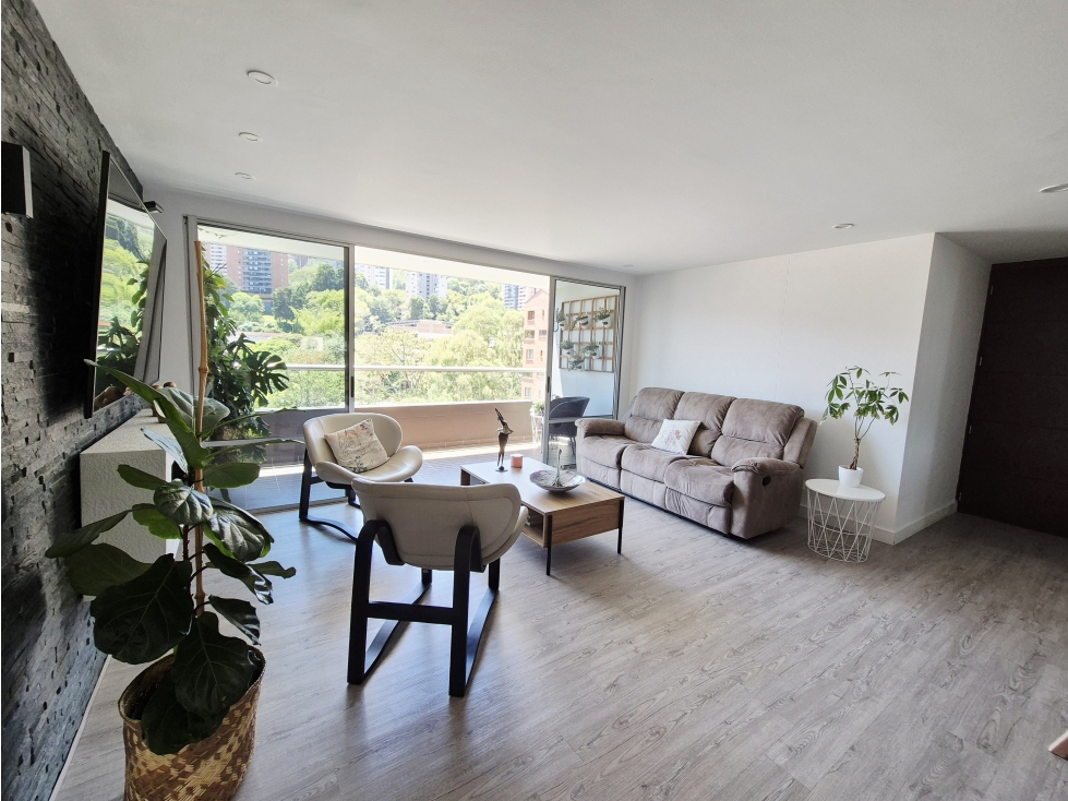 VENDO APARTAMENTO 116.2 M2 POBLADO SECTOR BALSOS 2 ALCOBAS + ESTUDIO
