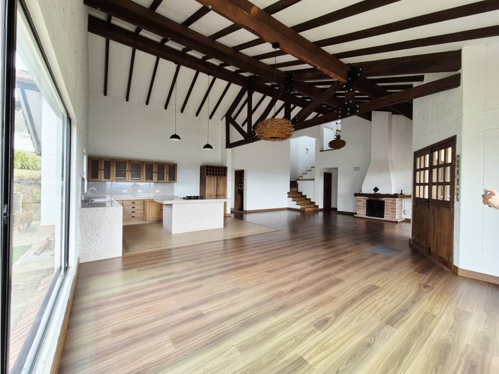 VENDO FINCA SANTA ELENA, PIEDRA GORDA. LOTE DE 8726m2 — foto 3