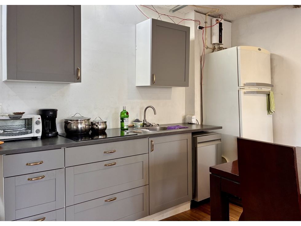 VENTA DE OPORTUNIDAD CASA DE USO MIXTO EN EL BARRIO POLO CLUB - 6