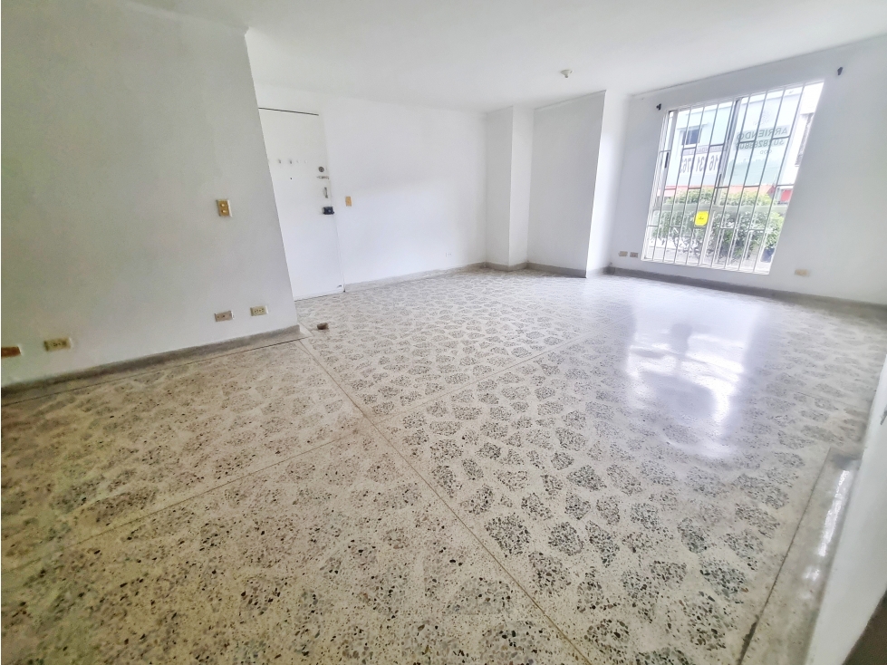Bajo $$$ VENDO APTO ESPACIOSO SAN JOAQUIN — foto 4