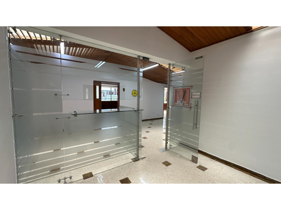 Oficina o Consultorio en arriendo Parque de la 93 — foto 4