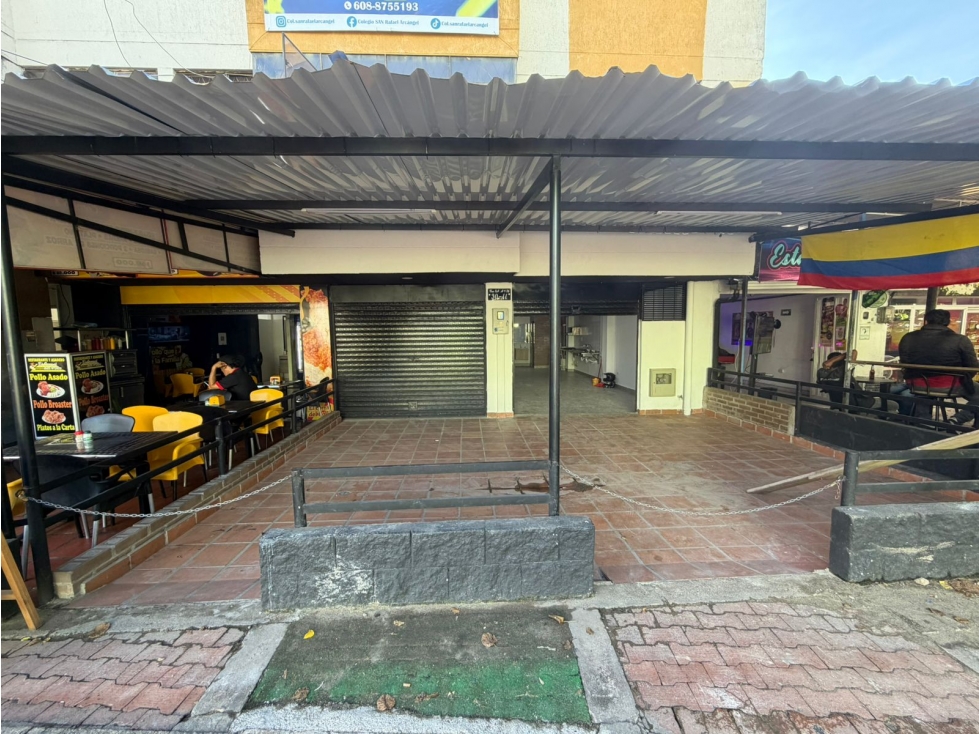 Local en arriendo Av. 26, Las Granjas | Terraza + cocina - 2