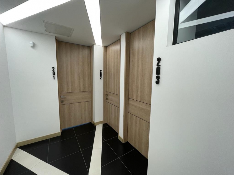 Consultorio / Oficina en Venta Sabana Park - 3