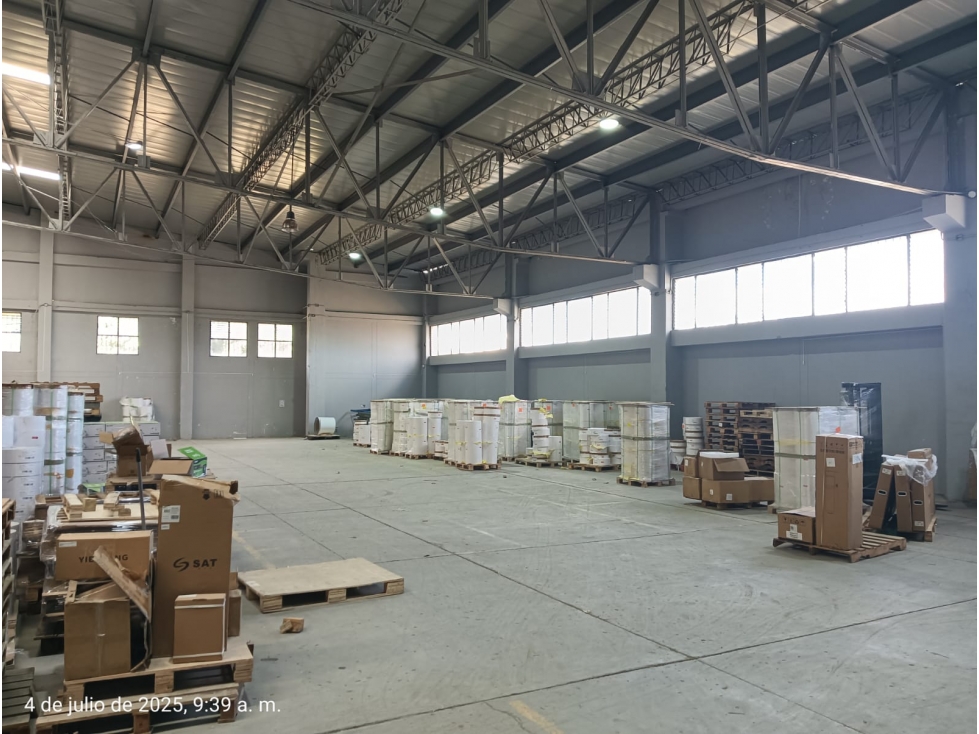 ARRIENDO BODEGA AL SUR DE LA CIUDAD DE ARMENIA - 4