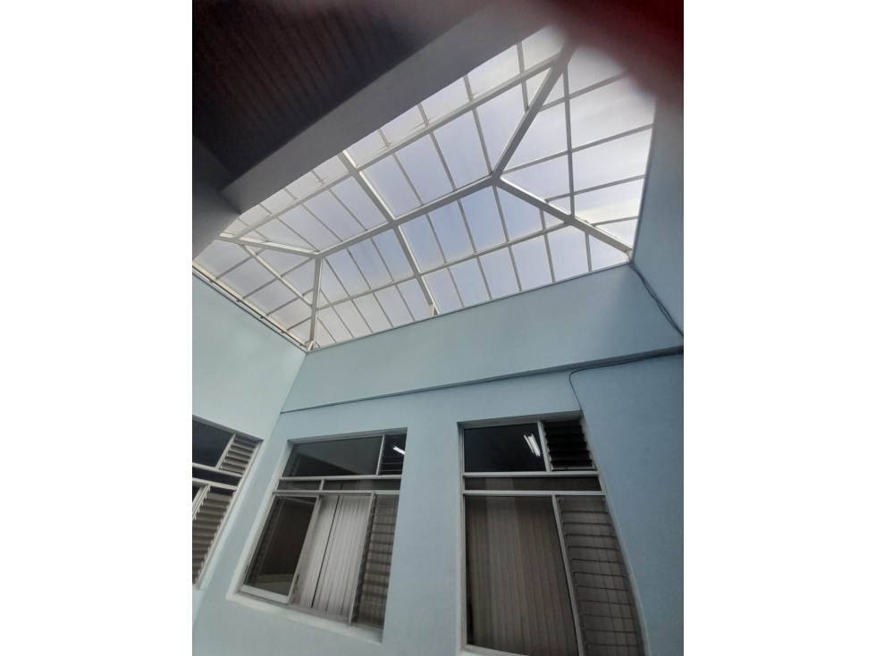 VENDO SEGUNDO PISO COMERICAL COMPLETO — foto 5