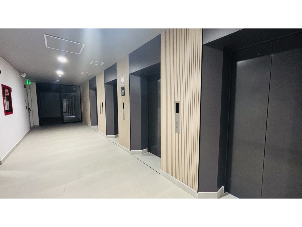 ARRIENDO CONSULTORIO MEDICO, SECTOR AV. CENTENARIO — foto 5