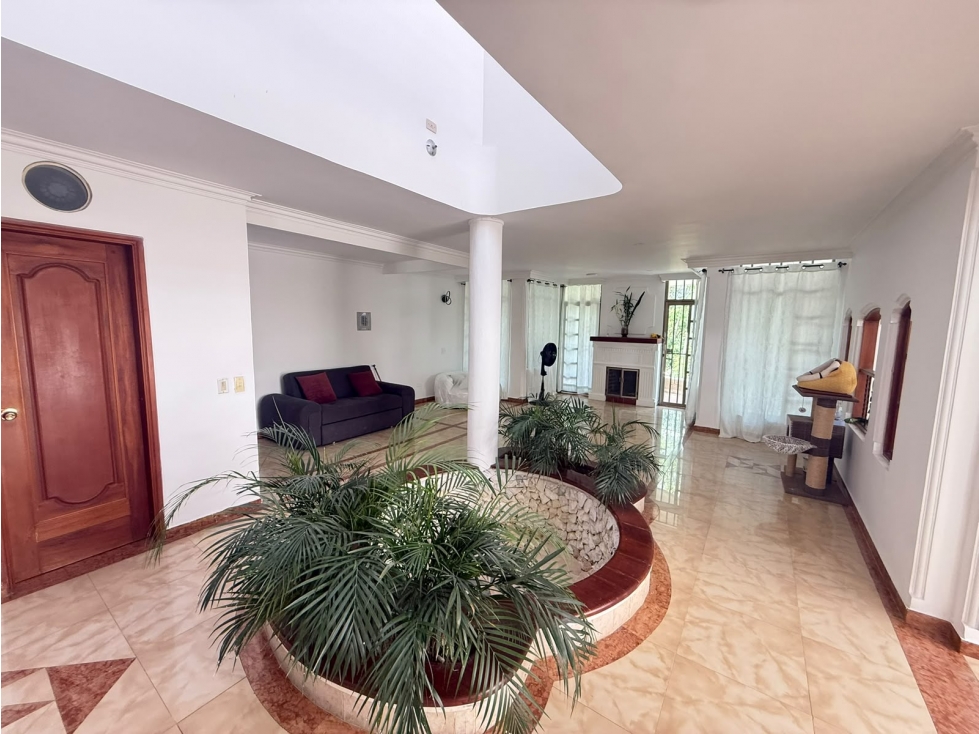 RENTA AMPLIA CASA RESIDENCIAL O COMERCIAL EN EL NORTE — foto 3