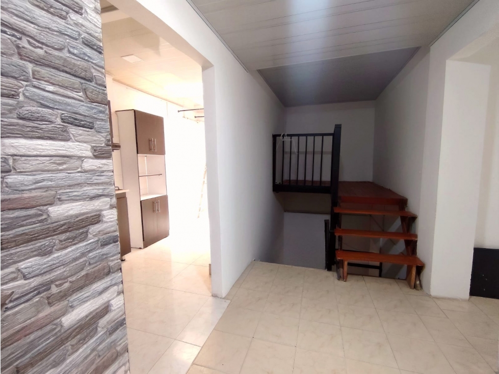 VENDO CASA DE 2 PISOS INDEPENCIENTES EN EL CENTRO DE ARMENIA — foto 3