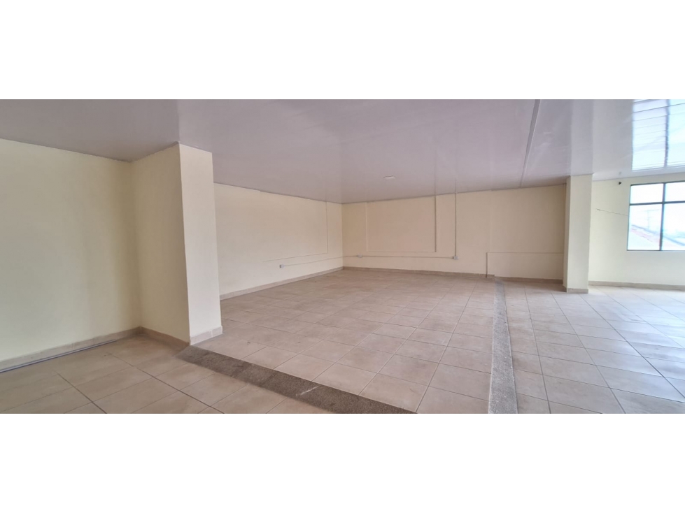 ARRIENDO BODEGA No. 1 - 2