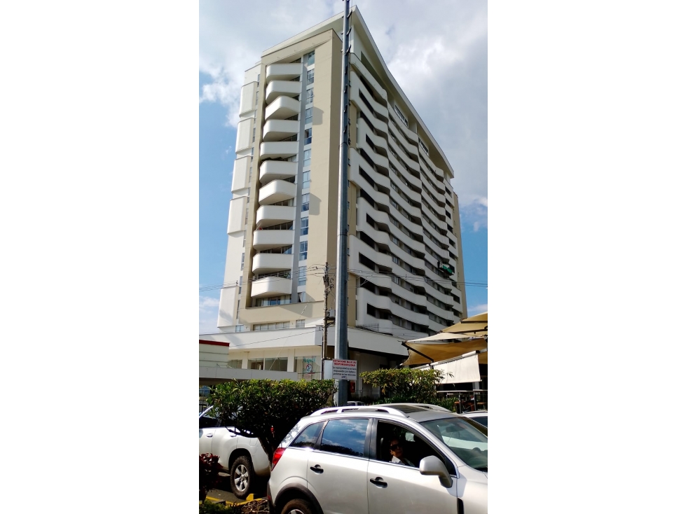 VENDO APARTAMENTO, AV. 19 NORTE DE LA CIUDAD