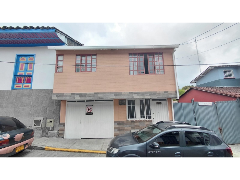 VENDO CASA BIFAMILIAR EN FILANDIA , QUINDIO
