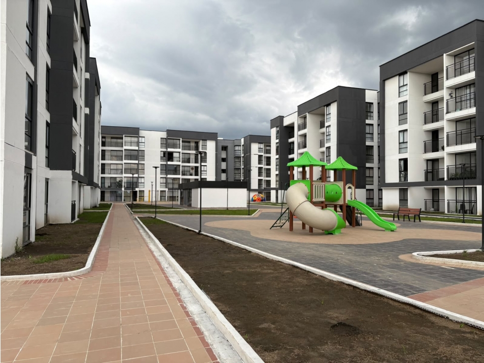 ARRIENDO APARTAMENTO PARA ESTRENAR, SUR DE LA CIUDAD, VIA AL EDEN