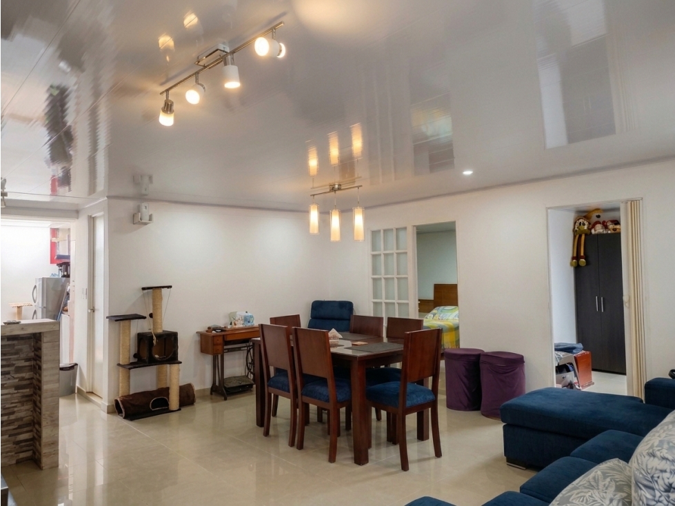 SE VENDE CASA EN VILLA CAROLINA