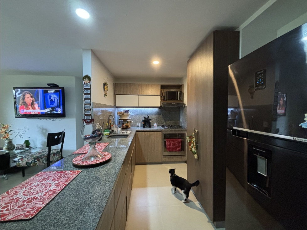 APARTAMENTO EN VENTA AV. CENTENARIO — foto 2