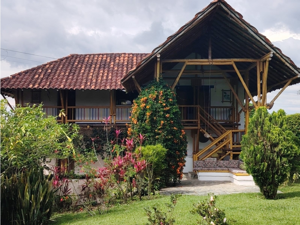 VENDO CHALET EN EL CAIMO QUINDIO