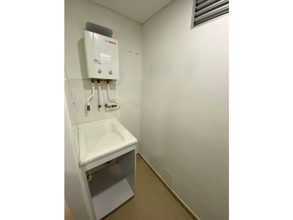 APARTAMENTO EN VENTA, SECTOR LAURELES — foto 4
