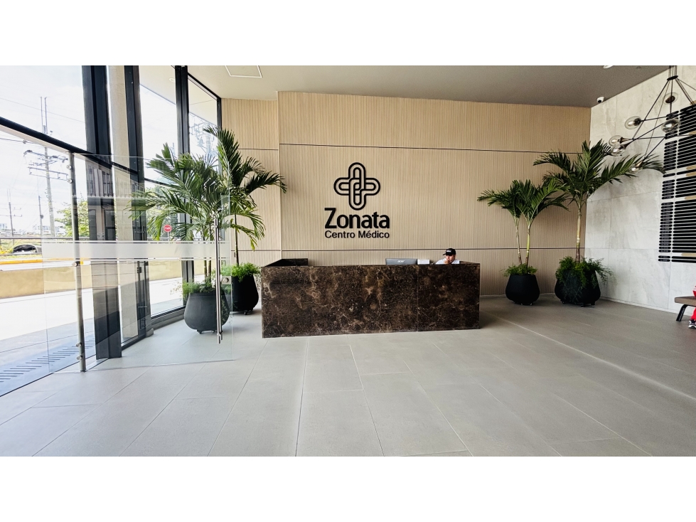 ARRIENDO CONSULTORIO MEDICO, SECTOR AV. CENTENARIO — foto 4