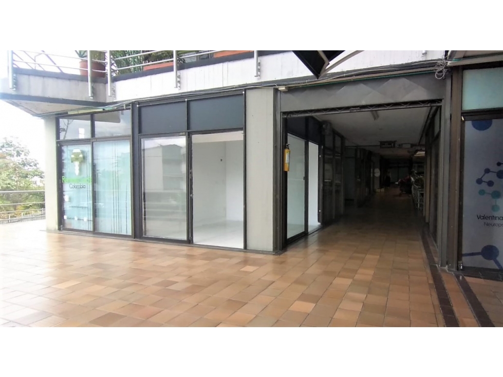 ARRIENDO OFICINA CC BOLIVAR — foto 5