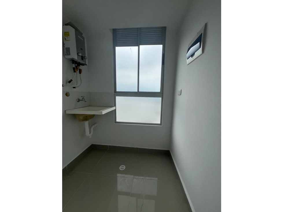 APARTAMENTO PARA RENTA AL NORTE DE LA CIUDAD — foto 4