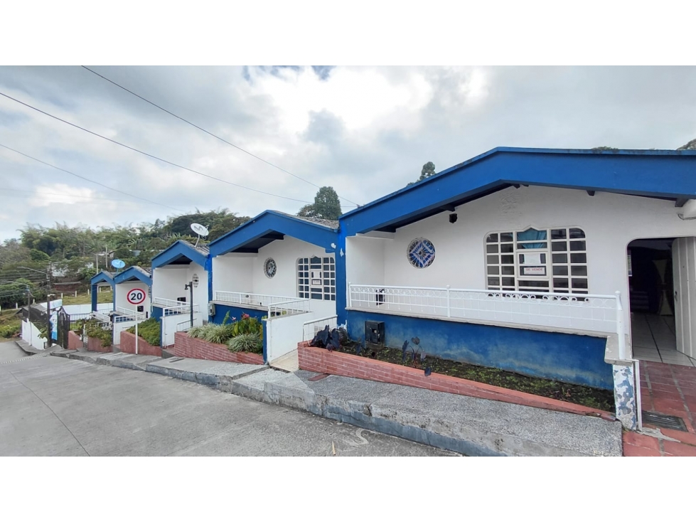 VENDO CASA BARRIO PRADERA ALTA CALARCA