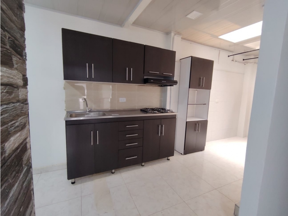 VENDO CASA DE 2 PISOS INDEPENCIENTES EN EL CENTRO DE ARMENIA — foto 6