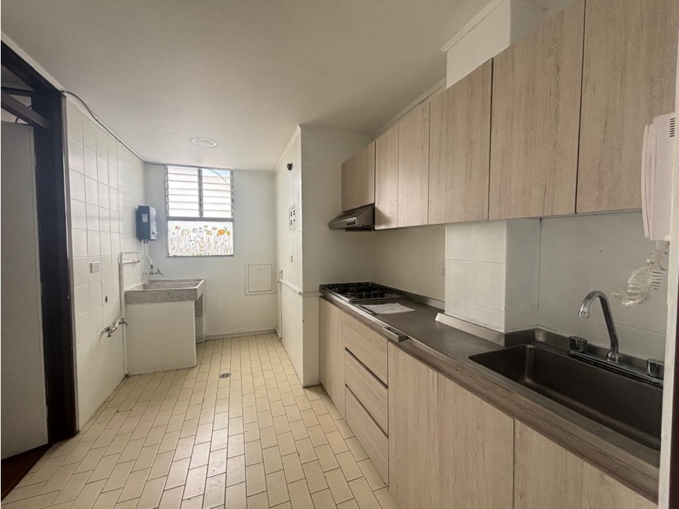 ARRIENDO APARTEMENTO AL NORTE DE LA CIUDAD - 5