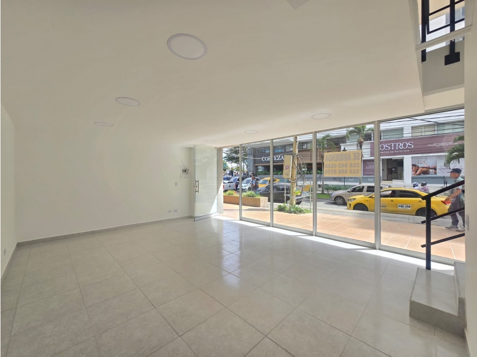 ARRIENDO LOCAL COMERCIAL FUNDADORES ARMENIA — foto 2