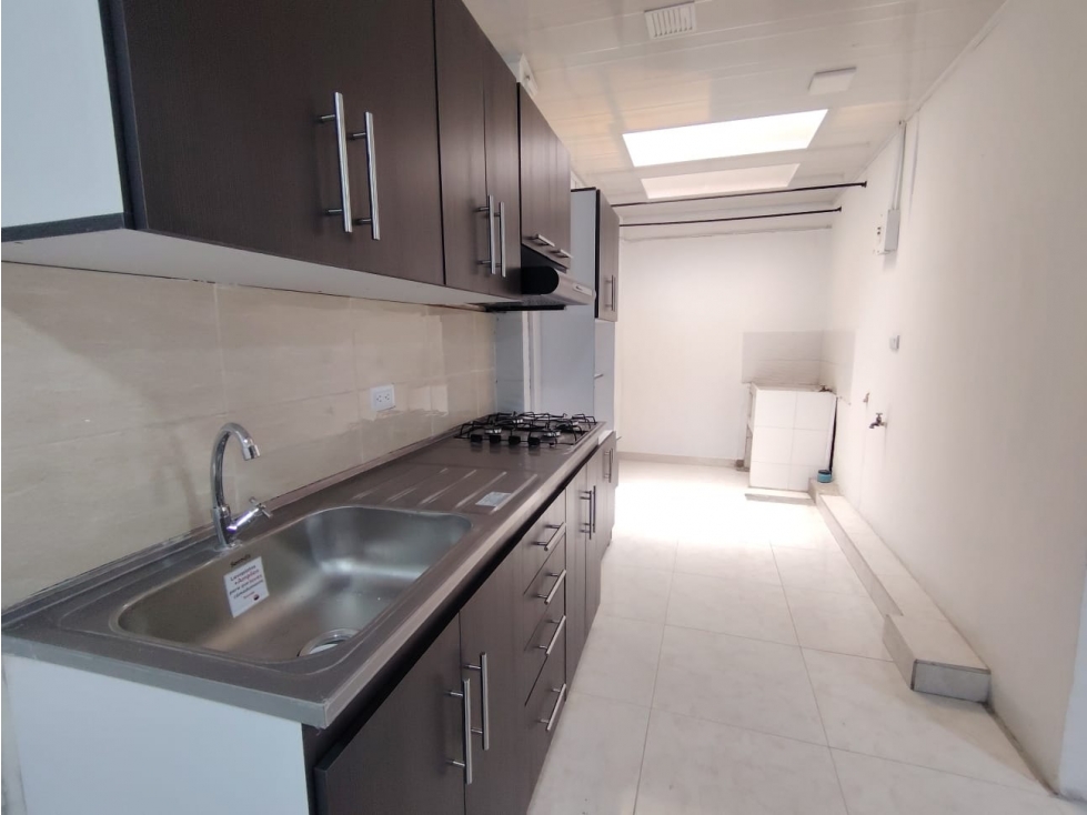 VENDO CASA DE 2 PISOS INDEPENCIENTES EN EL CENTRO DE ARMENIA — foto 5