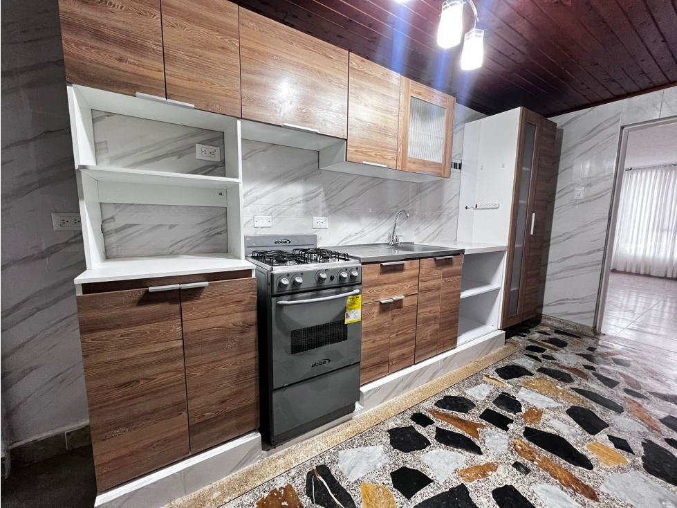 APARTAMENTO VENTA NORTE PROFESIONALES — foto 3