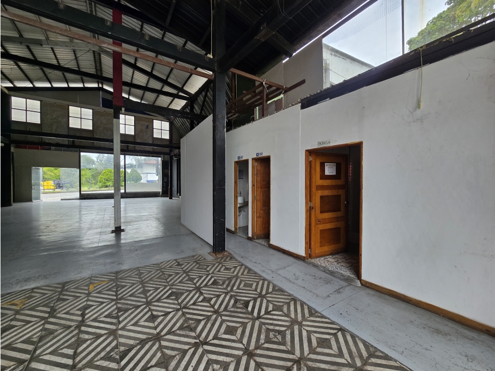 ARRIENDO LOCAL COMERCIAL ARMENIA VIA PEREIRA - 5