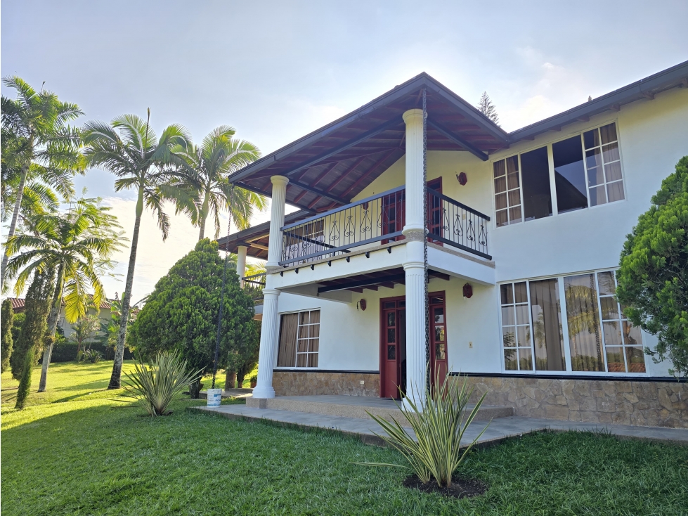 CASA CAMPESTRE EN VENTA, SECTOR CLUB CAMPESTRE ARMENIA — foto 2