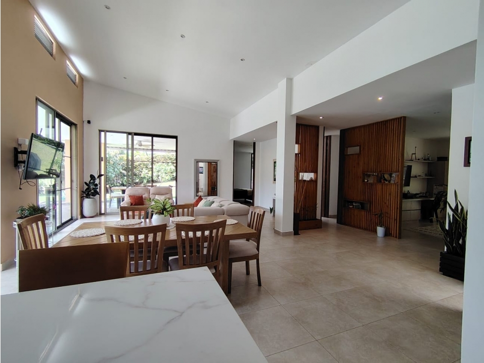 VENDO CASA CAMPESTRE A 5 MINUTOS DEL AEROPUERTO EL EDEN — foto 5