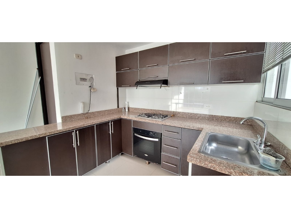 VENDO APARTAMENTO, AV. 19 NORTE DE LA CIUDAD — foto 4