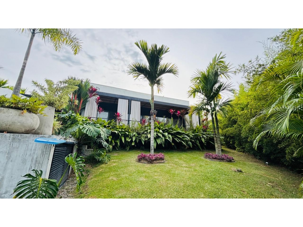VENDO HERMOSA FINCA HOTEL AMOBLADA. VEREDA LA POPA