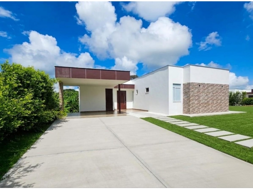 SE VENDE CASA CAMPESTRE 2 NIVELES EN ARBORETTO RESERVA CAMPESTRE
