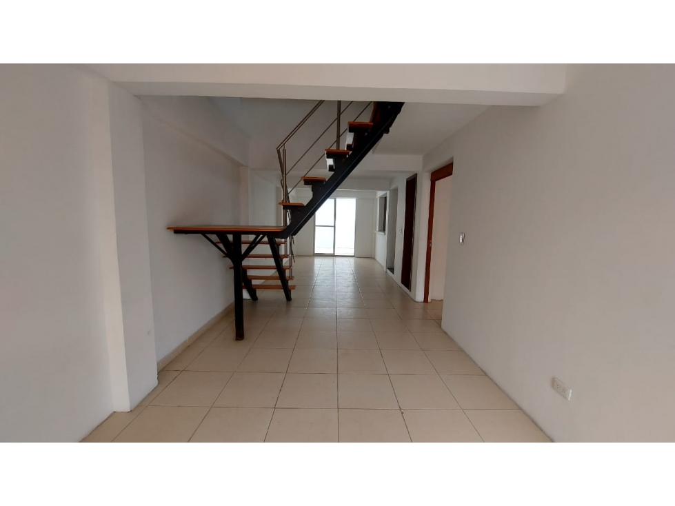 VENDO CASA BARRIO CENTENARIO MONTENEGRO - 2