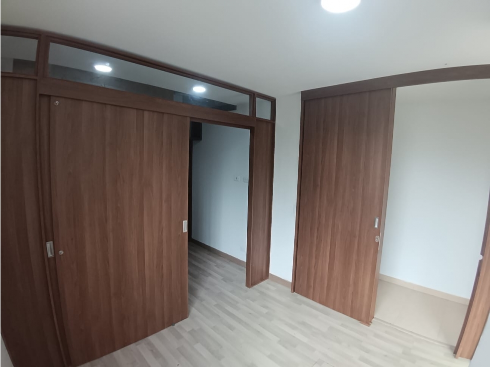 APARTAMENTO EN VENTA SECTOR EL BOSQUE — foto 6