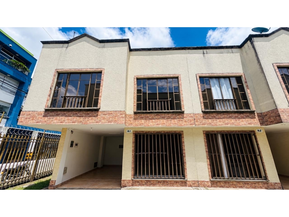 VENDO CASA EN CONDOMINIO CERRADO