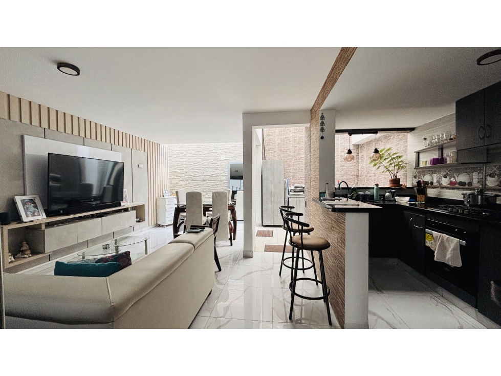 VENDO CASA EN CONJUNTO CERRADO, VIA AL AEREOPUERTO — foto 2