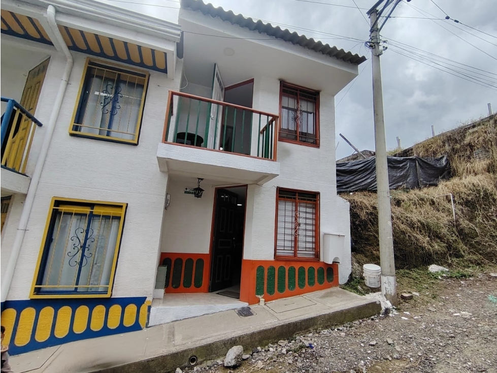 VENDO CASA ACREDITADA PARA AIRBNB EN SALENTO QUINDIO