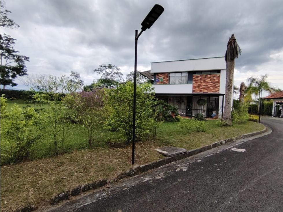 VENDO CASA CAMPESTRE VIA EL CAIMO CONJUNTO CERRADO — foto 2
