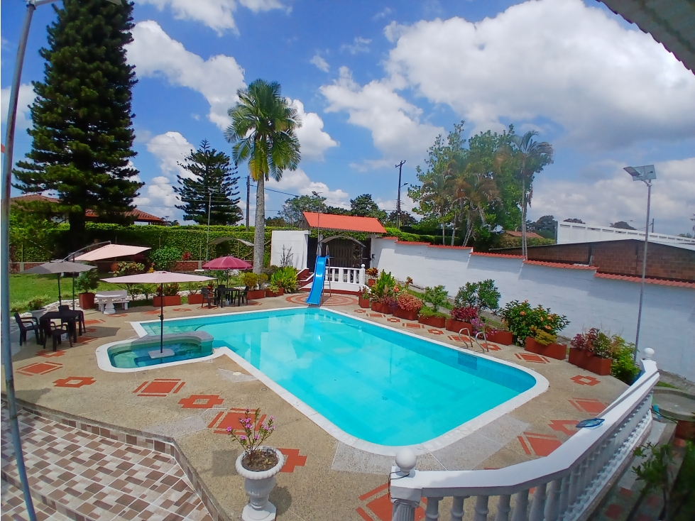 Arriendo Casa Campestre Amoblada, vía aeropuerto Armenia - 2