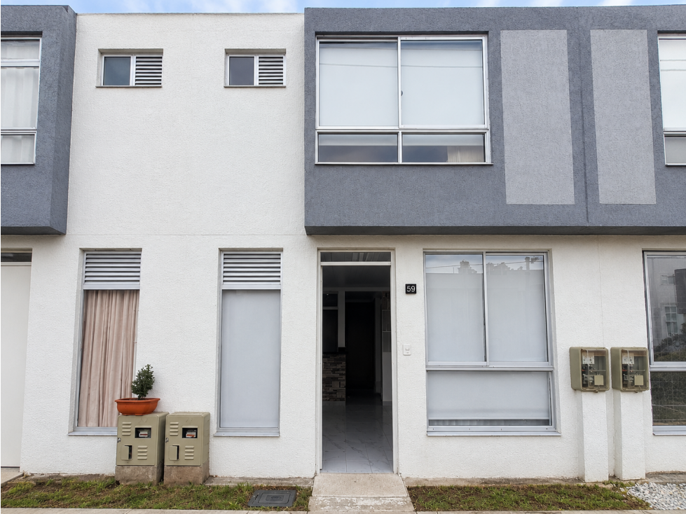 CASA EN ARRIENDO AL SUROCCIDENTE, AV DE LOS CAMELLOS — foto 3