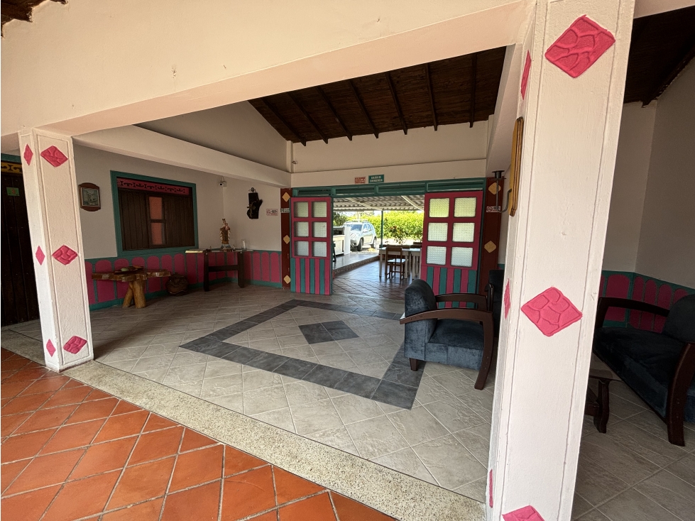 RENTO FINCA HOTEL - AMOBLADO. SECTOR MONTENEGRO A CIRSIA - 5