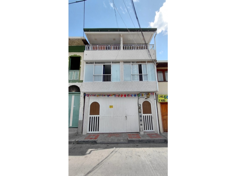 VENDO CASA BIFAMILIAR Y COMERCIAL PIJAO. QUINDIO